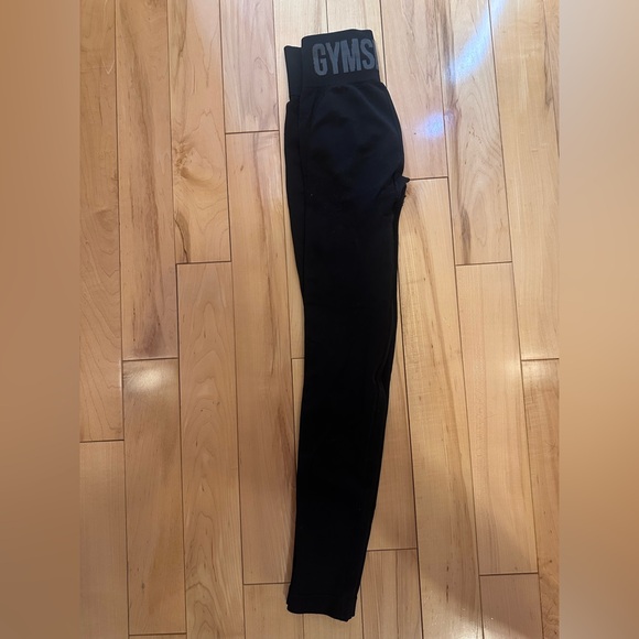 Gymshark Black Leggings - Picture 2 of 5